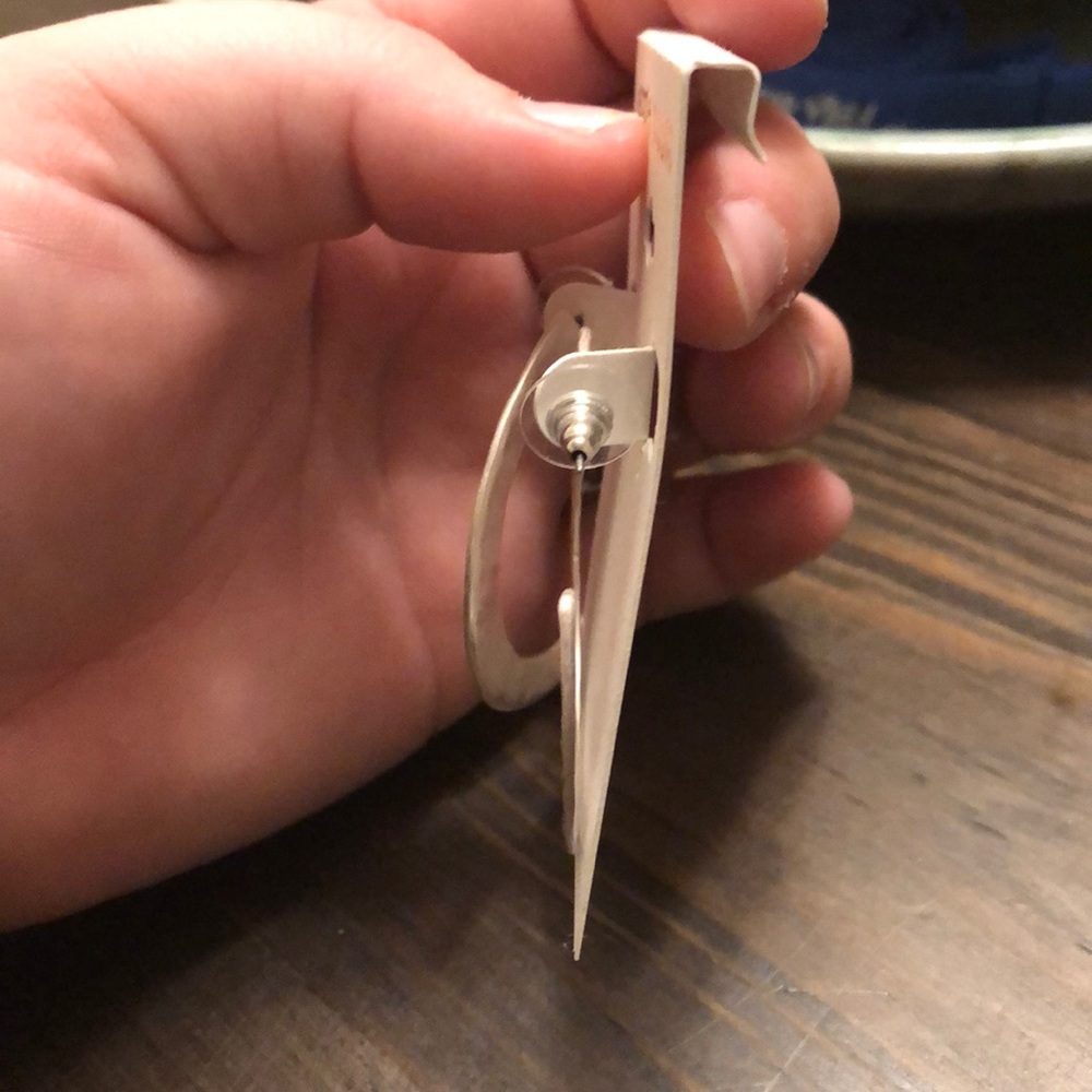 Silver thin loops! - Picture 2 of 2